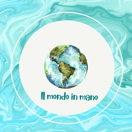 IL MONDO IN MANO